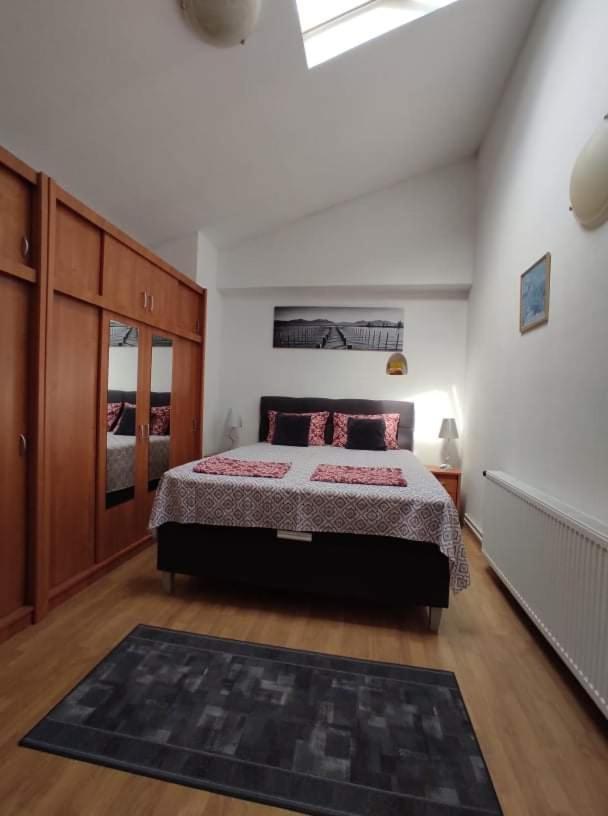 Apartmani Amans PUY Exterior foto