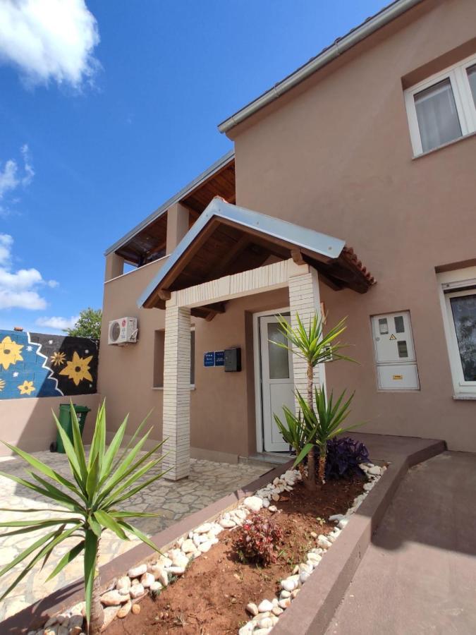 Apartmani Amans PUY Exterior foto